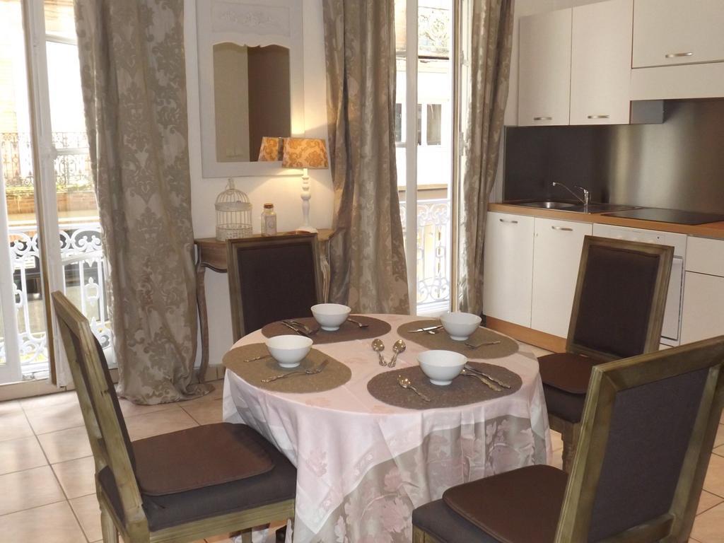 Ferienwohnung Le Logis De La Cathedrale Albi Zimmer foto