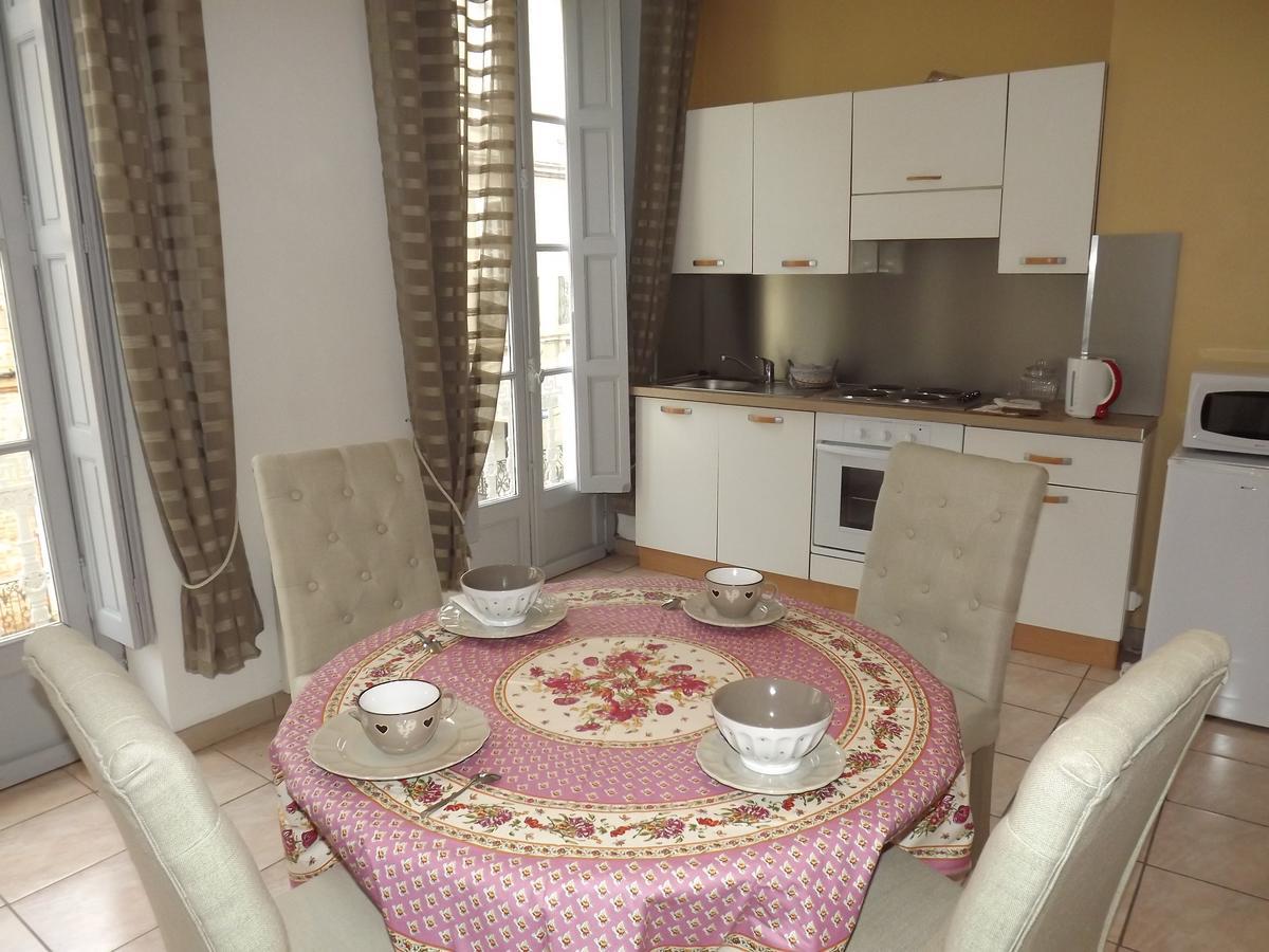 Ferienwohnung Le Logis De La Cathedrale Albi Zimmer foto